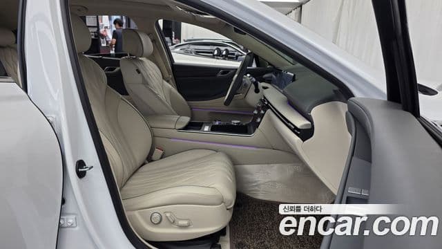 Genesis Electrified G80 2025 — Şəkil 11/20