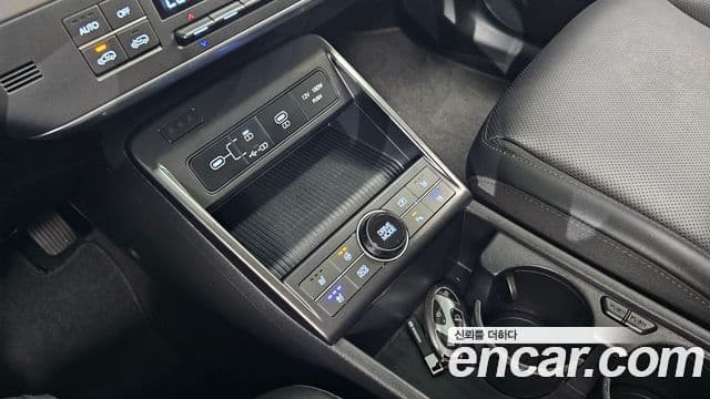 Hyundai Kona 2024 — ფოტო 16/20