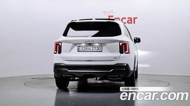 Kia Sorento 2024 — Фото 4/20