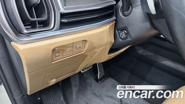 Kia Sorento 2024 — Фото 18/20