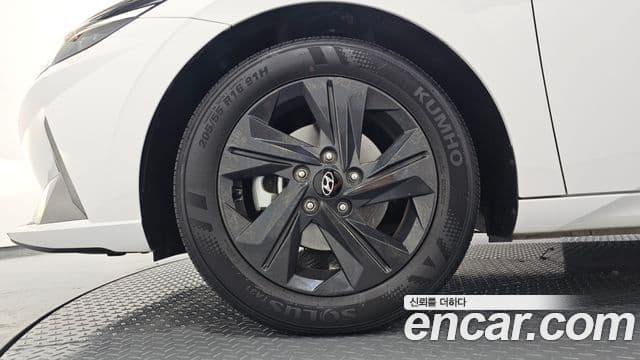 Hyundai Avante 2023 — ფოტო 5/20