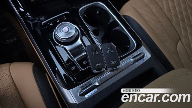 Kia Carnival 2021 — Фото 9/20
