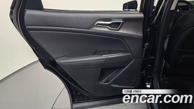 Kia Sportage 2025 — Photo 37/38