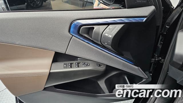 BMW X3 2025 — Photo 27/34