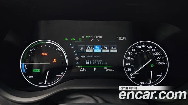 Toyota Sienna 2023 — ფოტო 8/20
