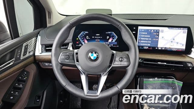 BMW 2 Series Active Tourer 2025 — ფოტო 13/20