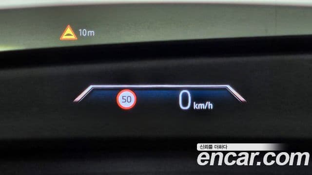 BMW 2 Series Active Tourer 2025 — ფოტო 18/20