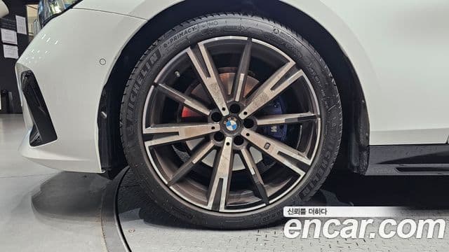 BMW 5 Series 2025 — Şəkil 5/20