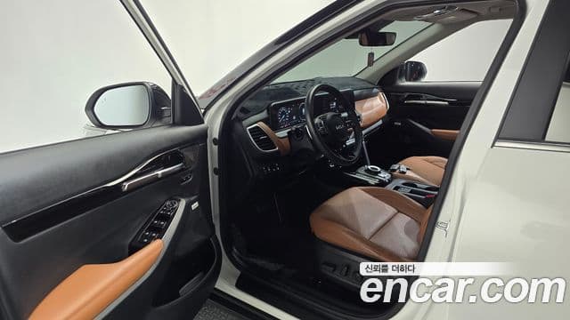 Kia Seltos 2024 — Şəkil 10/20