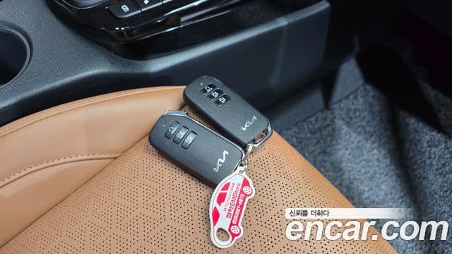 Kia Seltos 2024 — Şəkil 15/20