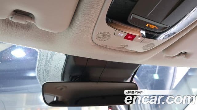 Kia Seltos 2024 — Şəkil 17/20