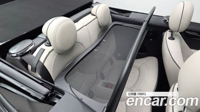 Mini Cooper S Convertible 2023 — ფოტო 11/20