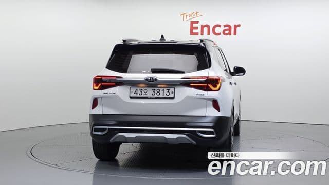 Kia Seltos 2019 — ფოტო 4/20