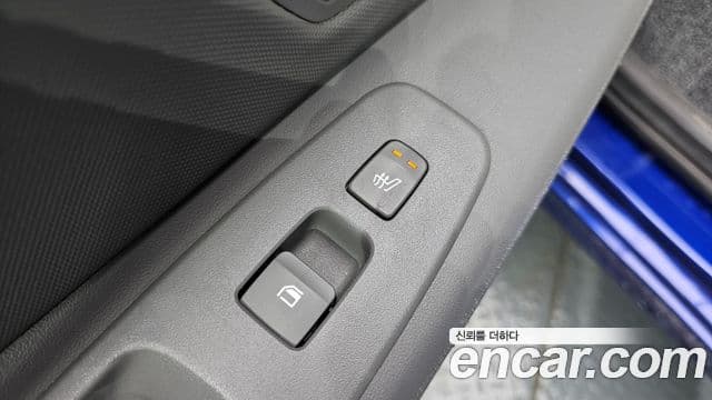 Hyundai Avante 2022 — ფოტო 19/20