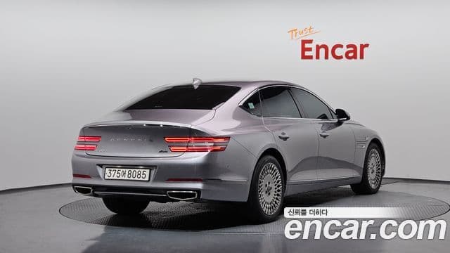 Genesis Electrified G80 2022 — ფოტო 2/20