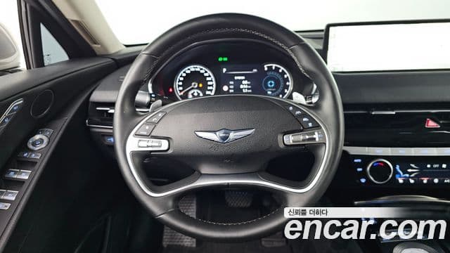 Genesis Electrified G80 2022 — ფოტო 13/20