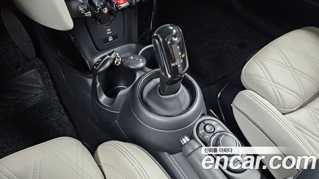 Mini Cooper S 2023 — Şəkil 9/20