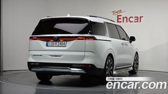 Kia Carnival 2021 — Şəkil 1/20