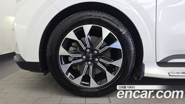 Kia Carnival 2021 — Şəkil 4/20
