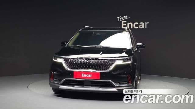 Kia Carnival 2020 — Фото 3/20