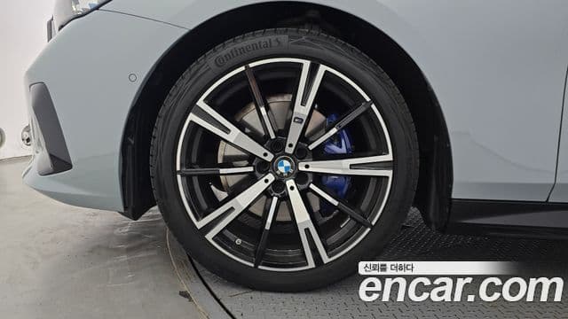 BMW 5 Series 2025 — Şəkil 5/20