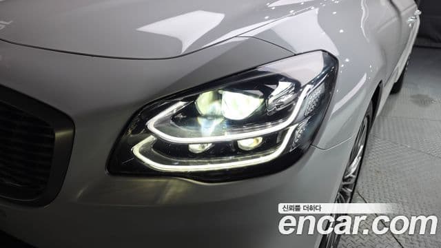 Kia The K9 2019 — ფოტო 10/36