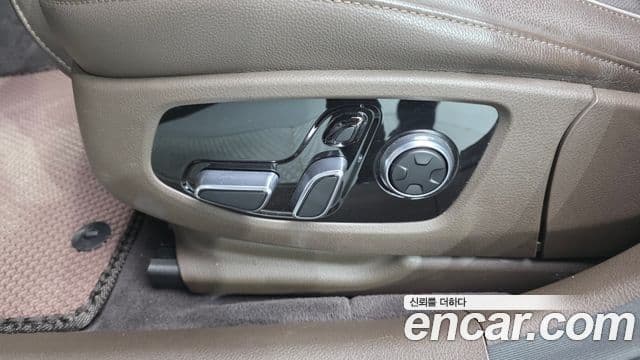 Kia The K9 2019 — ფოტო 30/36