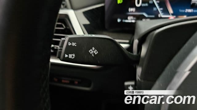 BMW X6 2023 — Şəkil 9/20