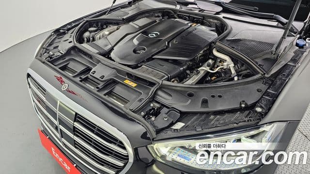 Mercedes-Benz S-Class 2023 — ფოტო 5/20