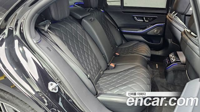 Mercedes-Benz S-Class 2023 — ფოტო 11/20