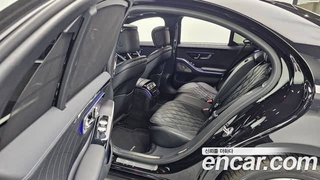 Mercedes-Benz S-Class 2023 — ფოტო 26/33