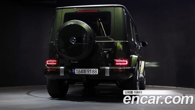 Mercedes-Benz G-Class 2023 — ფოტო 4/20