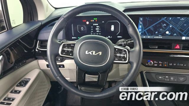 Kia Carnival 2024 — Фото 13/20
