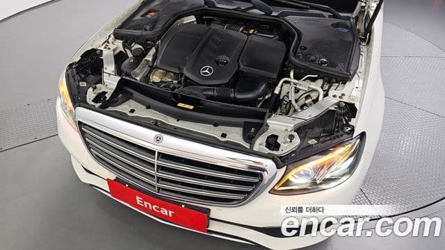 Mercedes-Benz E-Class 2019 — Şəkil 6/20