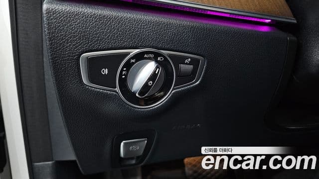 Mercedes-Benz E-Class 2019 — Şəkil 20/20