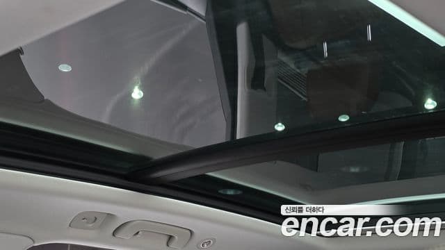Audi Q7 2019 — Şəkil 18/20