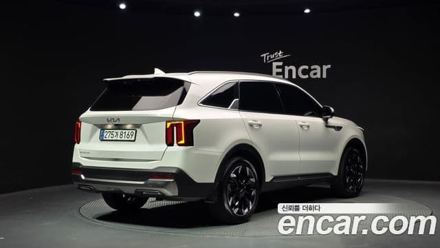 Kia Sorento 2025 — Şəkil 2/20