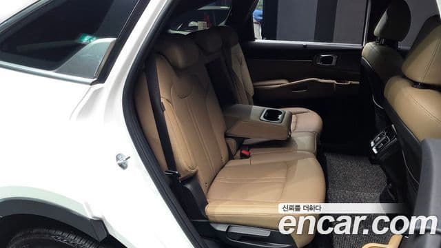 Kia Sorento 2025 — Şəkil 12/20