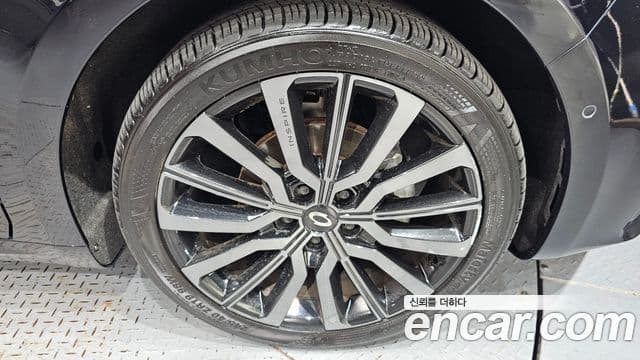 Renault Samsung SM6 2024 — ფოტო 26/33