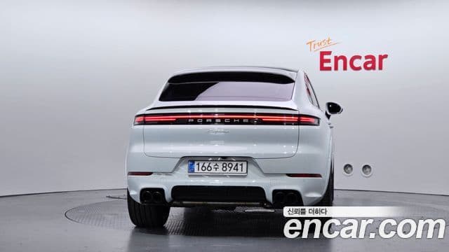Porsche Cayenne 2025 — Şəkil 3/20