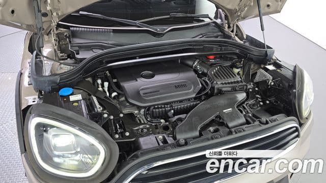 Mini Cooper Countryman 2023 — ფოტო 6/20