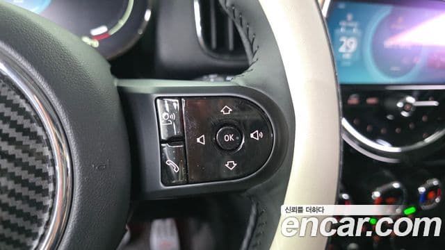 Mini Cooper Countryman 2023 — ფოტო 20/20
