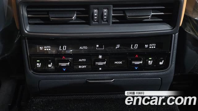 Lexus LX 2026 — ფოტო 19/20