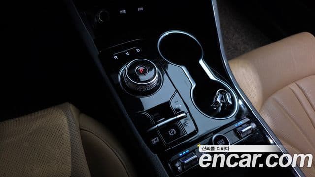 Kia K5 2020 — Şəkil 9/20