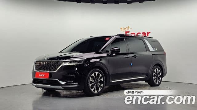 Kia Carnival 2021 — Фото 1/20