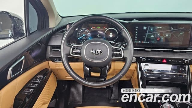 Kia Carnival 2021 — Фото 12/20