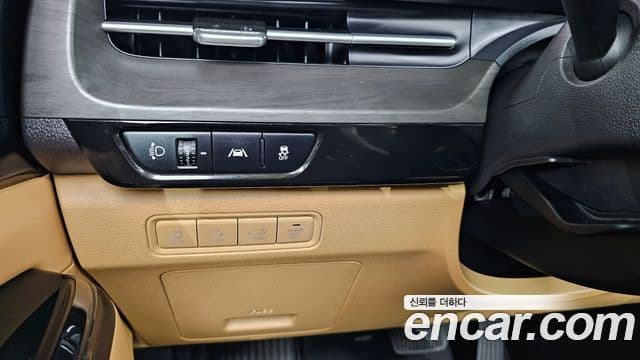 Kia Carnival 2021 — Фото 16/20