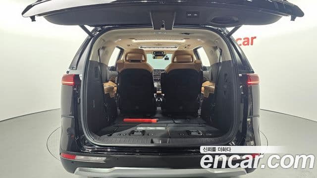 Kia Carnival 2021 — Фото 20/20