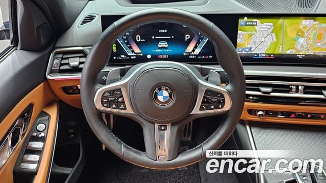 BMW 3 Series 2023 — Фото 13/20