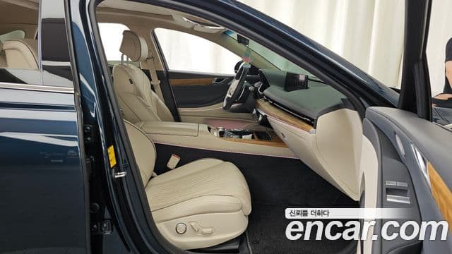 Genesis Electrified G80 2020 — Şəkil 11/20
